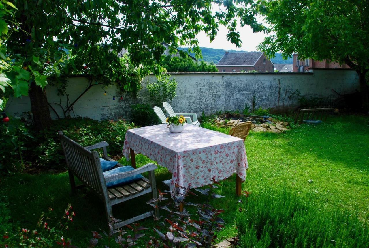 Staying With The Artist Teuven Exterior foto